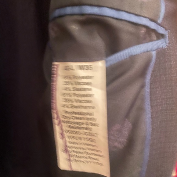 Vince Camaro suit, only worn 3 times! Pants 35/32. - Picture 3 of 3